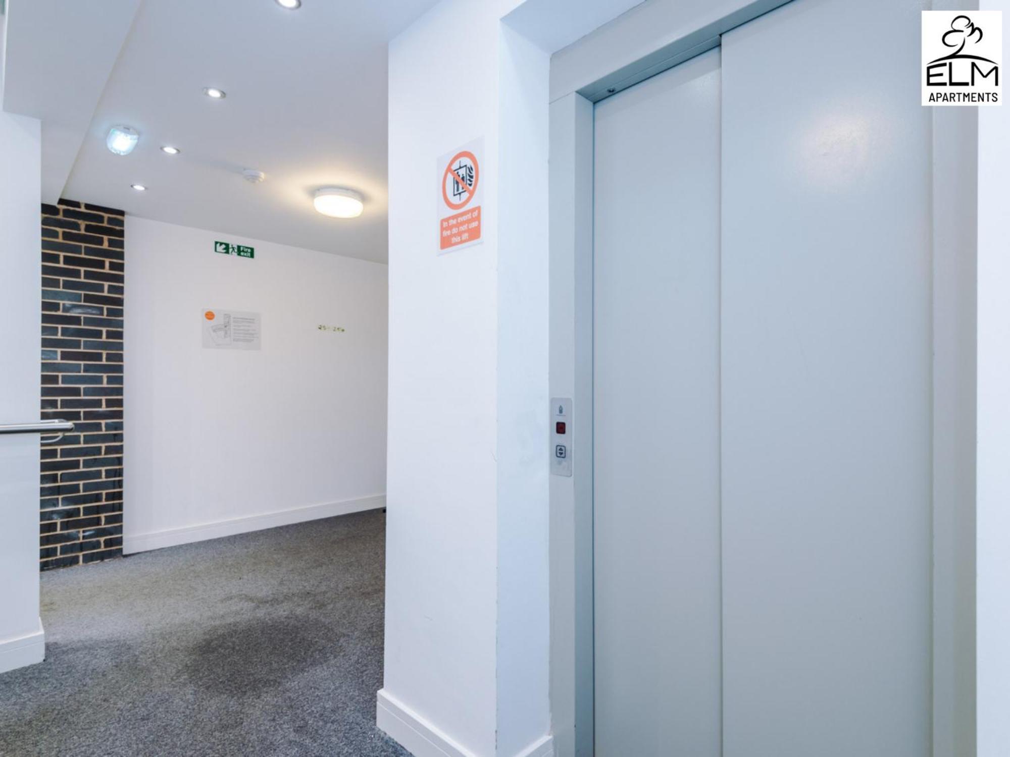 Elm Aparthotel , Collection Of Apartments Available Near Media City , Free Parking Manchester Zewnętrze zdjęcie